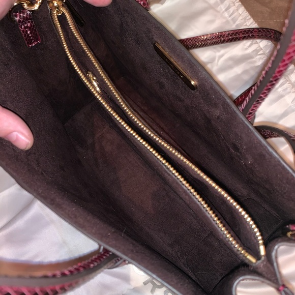 Authentic Michael Kors snakeskin bag - Picture 3 of 3